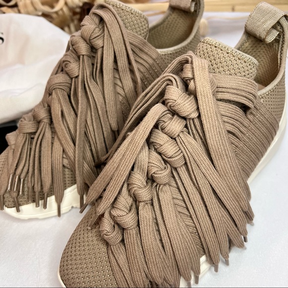 NEW! PORTS 1961 Sneakers - Picture 5 of 12